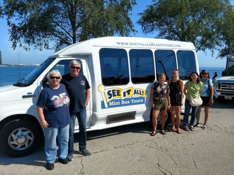 Chicago: City Minibus Tour with Optional Architecture Cruise - Key Points