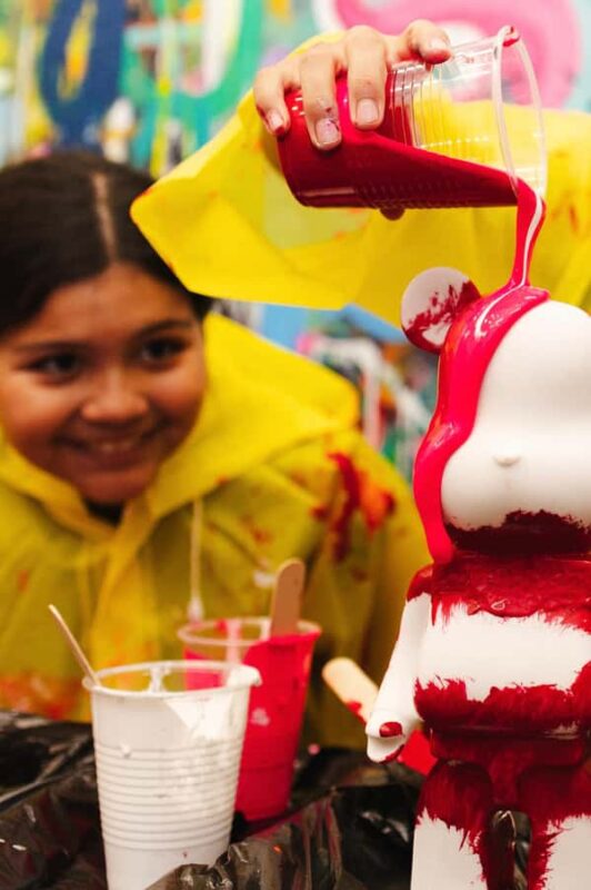 Chicago: Creative Team Building - Paint Your Own Fluid Bear - Key Points