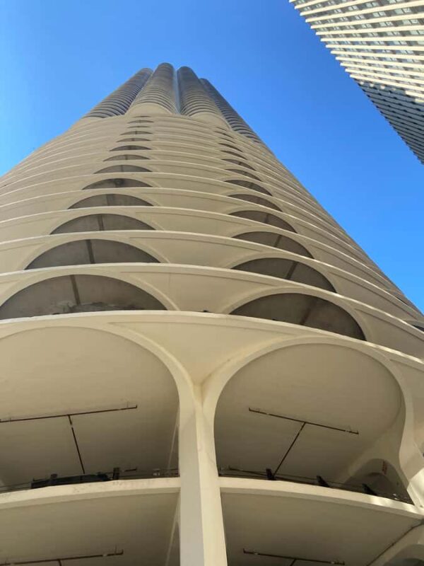 Chicago: Crime and Movies Walking Tour - Inside the Chicago Cultural Center and Art Institute