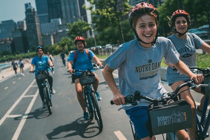 Chicago Family Food and Bike Tour with Top Attractions - Starting from Bobby’s Bike Hike on Lake Shore Drive