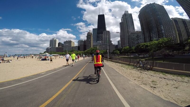 Chicago: Full-Day or Half-Day Bike Rental - Who Will Enjoy This Self-Guided Bike Rental in Chicago?