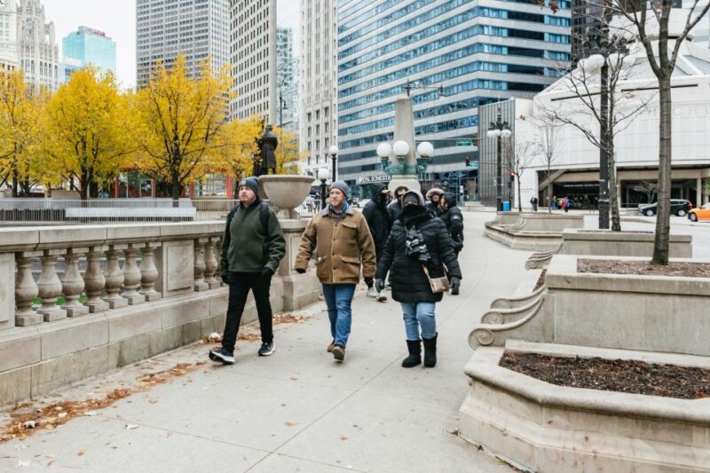 Chicago: Gangsters and Ghosts Guided Walking Tour - Why This Tour Is a Top Choice for Chicago Visitors