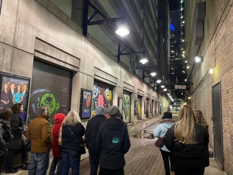 Chicago: Ghost Bus Tour of Haunted Locations - Meeting Chicago’s Most Famous Ghost: Resurrection Mary