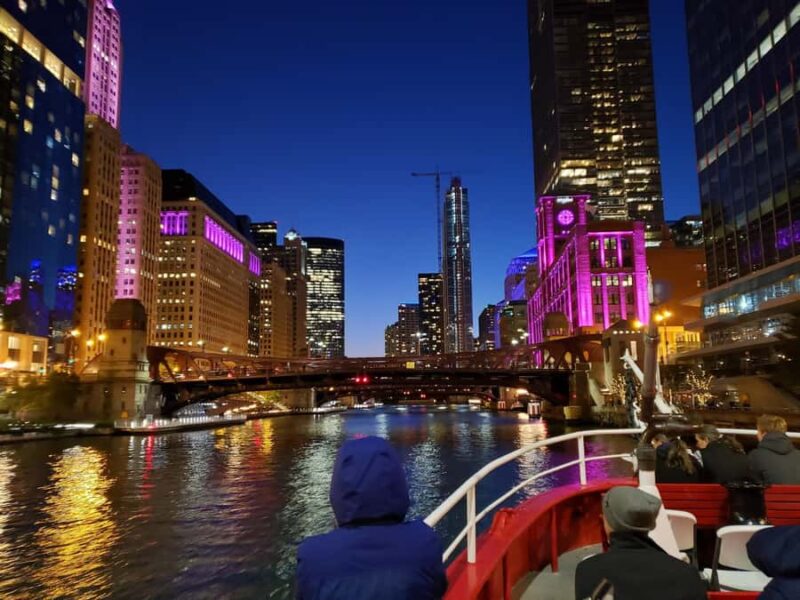 Chicago: Historical Lake and River Fireboat Cruise - Key Points
