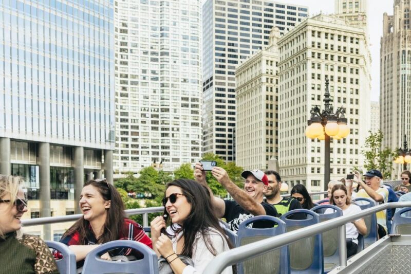 Chicago: Hop-on Hop-off Sightseeing Tour by Open-top Bus - Additional Features: Self-Guided Walking Tours and River Cruises