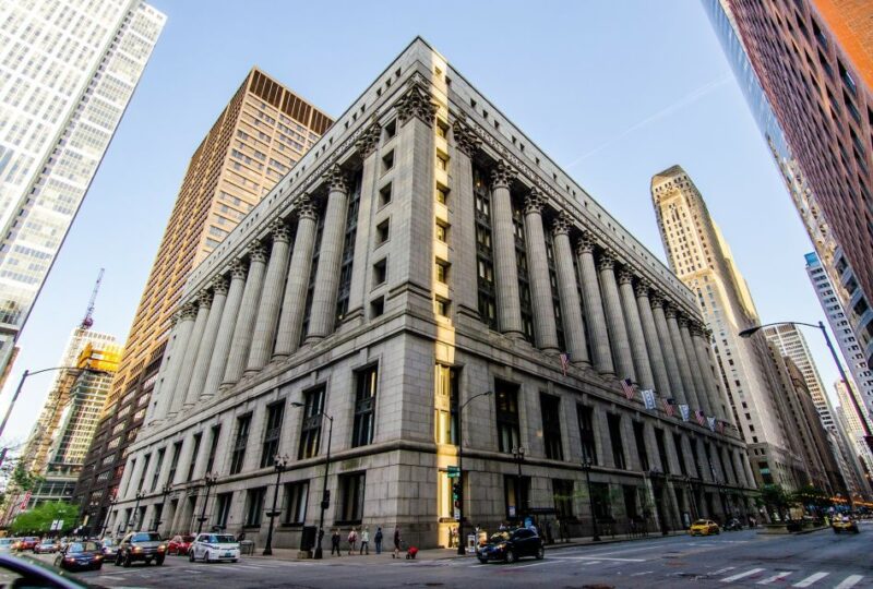 Chicago: Icons Guided Architecture Walking Tour - Who Will Benefit Most from This Tour