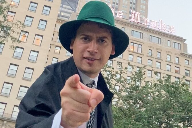 Chicago Murder Mystery Tour - The Role of the Guides and Their Storytelling Style