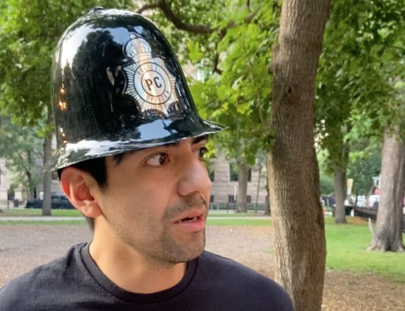 Chicago Murder Mystery Tour - Accessibility and Group Size