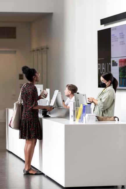 Chicago: Museum of Contemporary Art (MCA) Entry Ticket - Who Would Enjoy This Experience Most