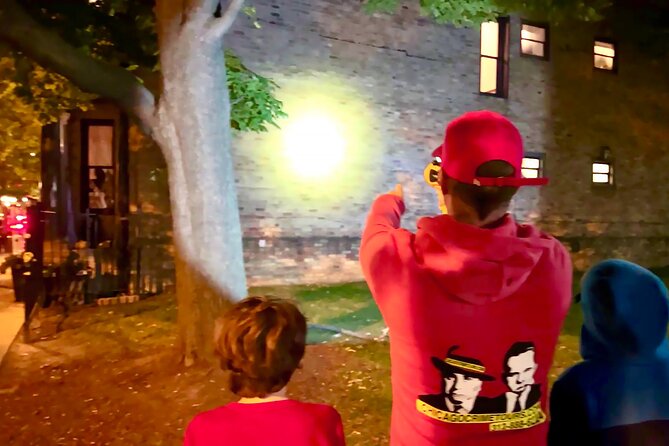 Chicago Night Crimes Tour by Bus - The Guide’s Role in Making the Tour Memorable