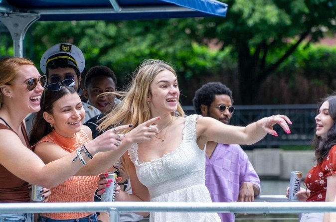 Chicago River Guided History Tour - The Site of the 1871 Great Chicago Fire