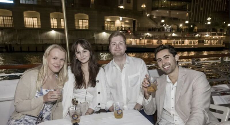 Chicago River: Guided Sunset Cocktail & Architecture Tour - The Nighttime Illumination of Chicago’s Architecture