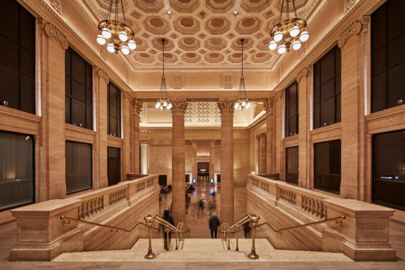 Chicago: Secret Interiors Architecture Walking Tour - The Guides: Knowledgeable, Charismatic, and Engaged