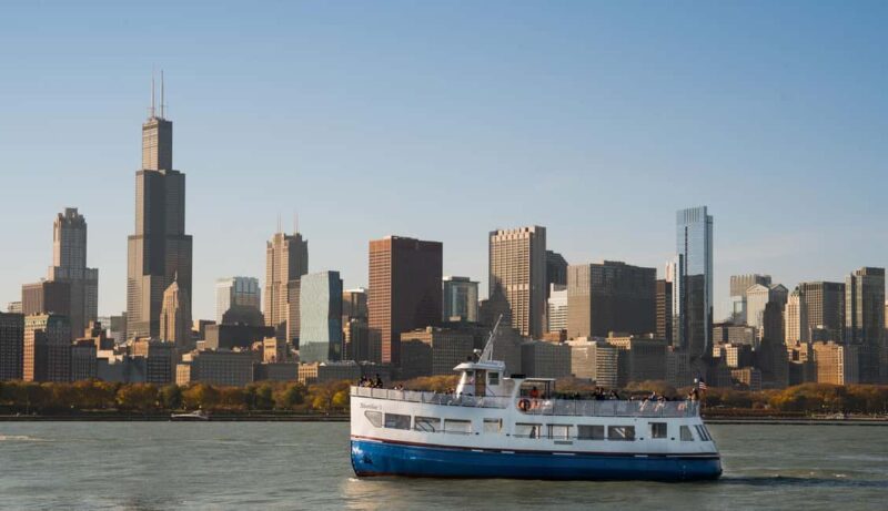 Chicago: Shoreline Lake Michigan Skyline Cruise - Comparing This Cruise with Other Chicago Water Tours