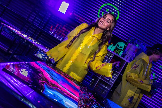 Chicago Shot Of Art After Dark Private Experience - The Thrill of Shooting and Spinning in an Artistic Night Setting