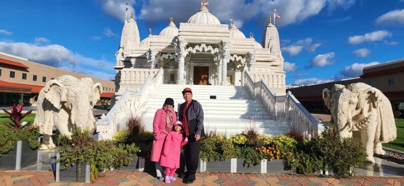 Chicago Suburbs: The Hidden Gems Tour - The Peaceful Beauty of the Baháí House of Worship in Wilmette