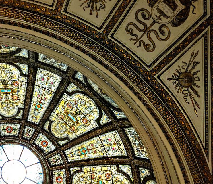 Chicago: Underground Pedway & Downtown Secrets Walking Tour - Physical Requirements and Accessibility