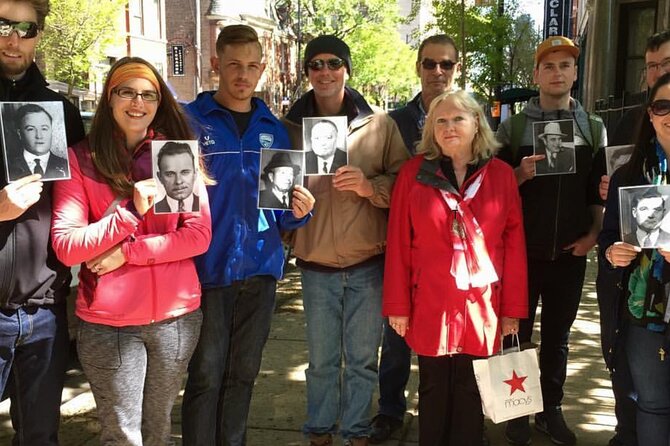 Chicago's Lincoln Park: Guns, Guitars & Gangster - The Infamous Biograph Theatre and Dillinger Alley