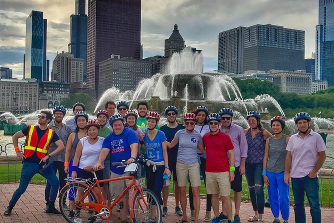 Chicago's Ultimate City Bike Tour - Key Points