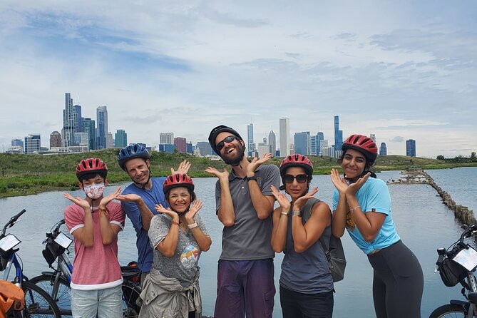 Chicago's Ultimate City Bike Tour - Visiting Chicago Landmarks: From Museums to Monuments