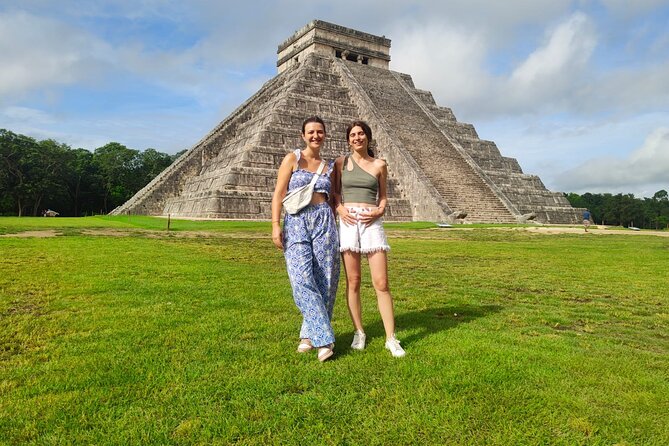Chichen Itza and Cenote a Mayan community and Izamal - Key Points