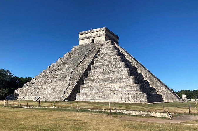Chichén Itzá and Cenotes Day Trip with Traditional Lunch - The Benefits of a Small Group Tour