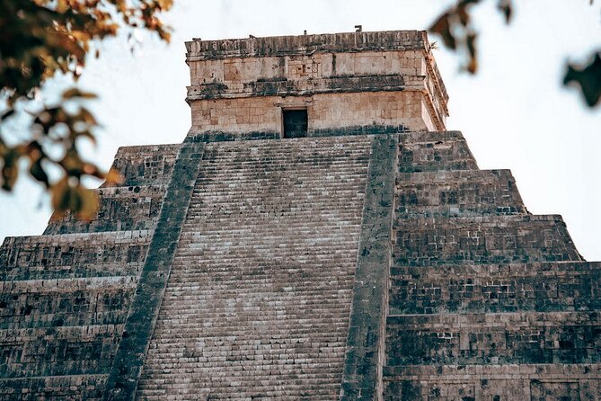 Chichen Itza and Mayan Traditions - Exploring Chichen Itza with a Certified Guide
