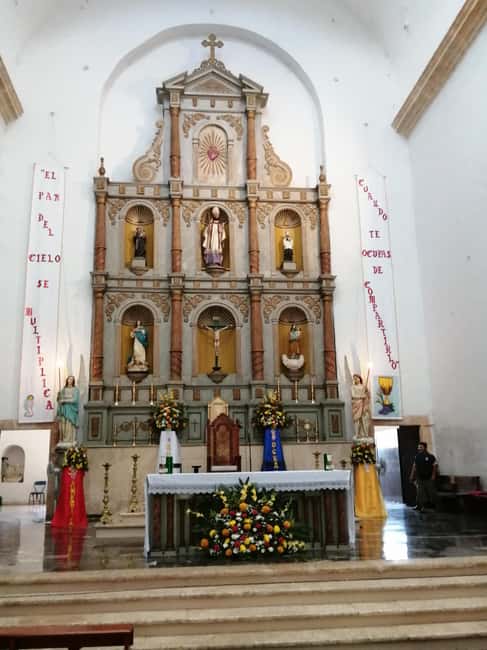 Chichen Itza and Two Cenotes Day Tour from Cancun - The Valladolid Stop and Colonial Charm