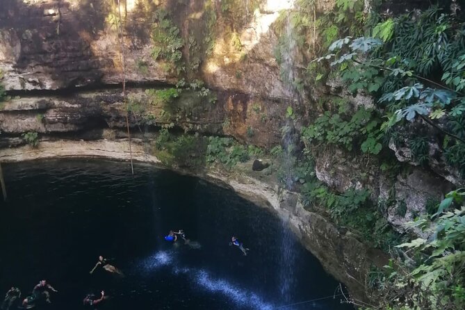 Chichen Itza Basic Tour: Sacred Cenote, Lunch, and Valladolid - Exploring Valladolid: The Colonial Town