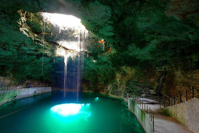 Chichen Itza, Cenote Hubiku and Ek Balam Reduced Group - Swimming and Sightseeing at Cenote Hubiku