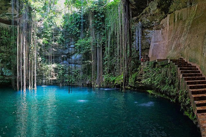 Chichen Itzá, Cenote Ik Kil, Valladolid Premium Reduced Group - Timing, Pacing, and Physical Considerations