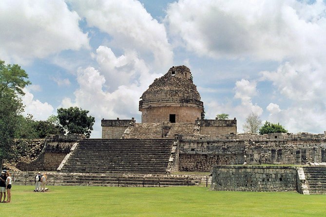 Chichen Itzá, Cenote Ik Kil, Valladolid Premium Small Group - Discovering the Historic Town of Valladolid