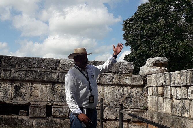 Chichen Itza, Cenote Swim & Izamal Magic Town with Buffet Lunch - Visiting the Sacred Cenote Xcajum