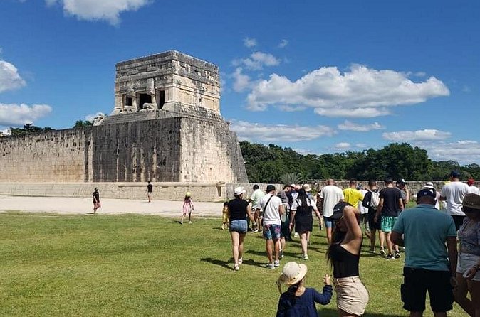 Chichen Itza, Cenote & Valladolid Tour transportation from Cancun - What’s Included and What to Consider