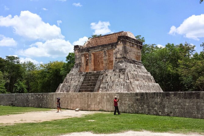 Chichen Itza express tour from Cancun - How to Handle Entrance Fees and Additional Costs