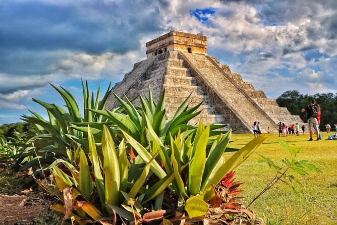 Chichen Itza Family Tour with Cenote and Lunch , private bus - Explore Chichen Itza with a Family-Focused Full-Day Tour from Playa del Carmen