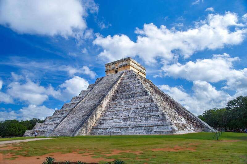 Chichen Itza: First Access Half-Day Guided Tour with Guide - How This Tour Compares to Similar Options