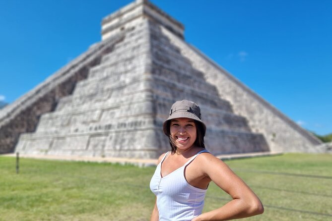 Chichen Itza Full Day Tour - Visiting Chichen Itza with Expert Guides