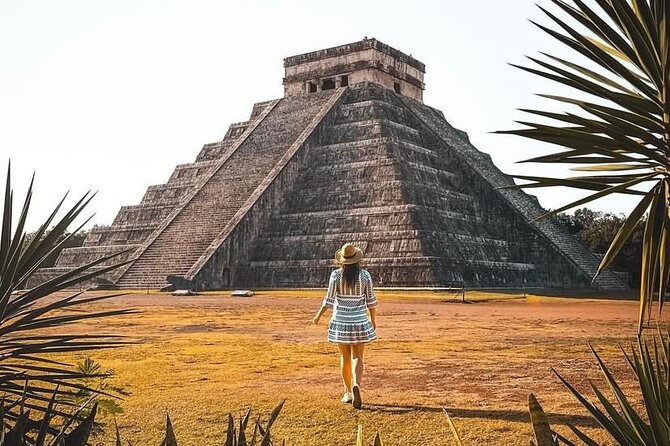 Chichén Itzá, hubiku, Ik kil cenotes and Valladolid in One day - Key Points