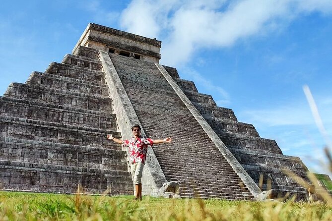 Chichen Itza, Mexican Buffet, Cenote & Valladolid guided Tour - Exploring the Historic City of Valladolid