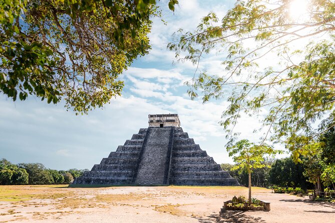 Chichen Itza On-Site Guided Tour with Certified Local Expert - Highlights of the Key Landmarks at Chichen Itza
