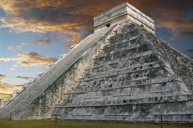 Chichen Itza Private Tour from Cancun - Tasting Regional Cuisine at a Yucatan Buffet