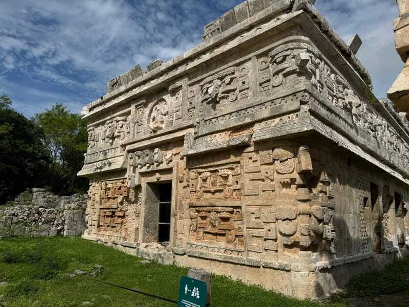 Chichen Itza: Private tour (Lunch in Valladolid & Cenote) - Excellent Guides and Seamless Experience