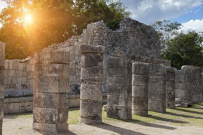 Chichen Itza Ruins Adventure! Cenote Ikkil and Izamal from Merida - Key Points