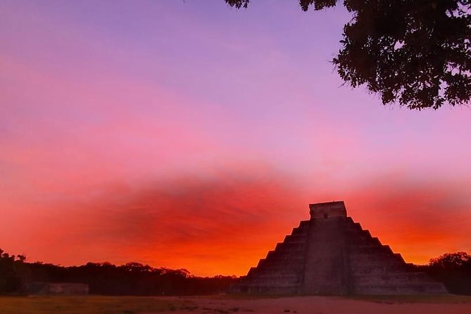 Chichen Itza Sunrise and Cenote Ik Kil from Cancun - Swimming in Ik Kil Cenote Before the Crowds