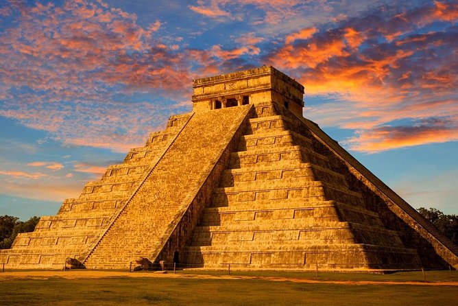 Chichen Itza Tour: Valladolid & Cenote Adventure with Buffet - Exploring Chichen Itza with an Expert Guide