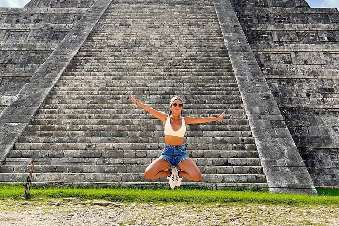 Chichén Itzá Tour with an Expert Guide from Valladolid - Key Points