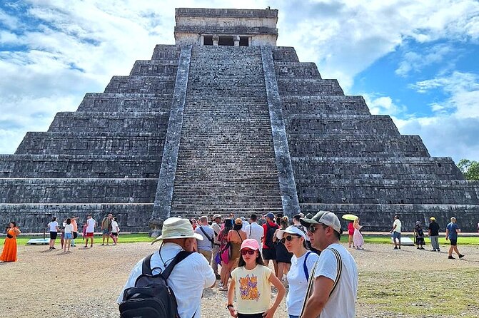 Chichen Itza Walking Shared Tour and Skip-the-Line Early Access - Key Points