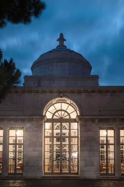 Chill coffee or meal break at illy Caffè in St.Mark's Square - Discover a Unique Coffee and Meal Break at illy Caffè in Venice’s St. Mark’s Square