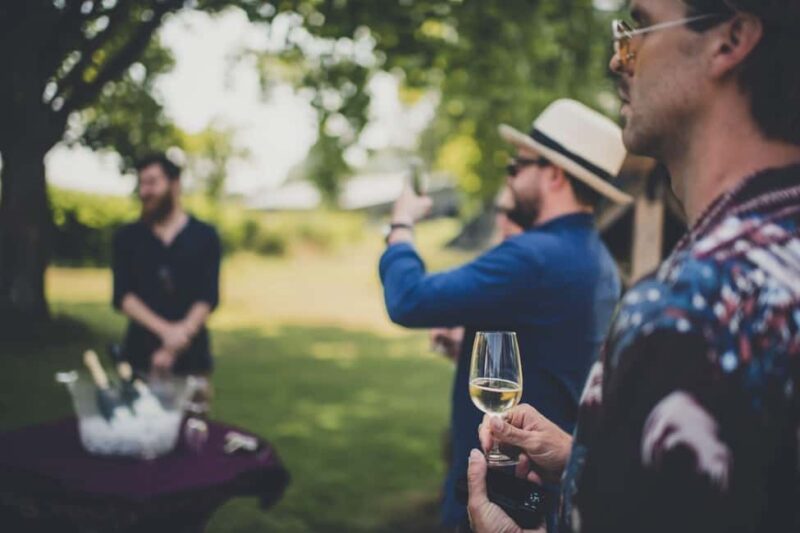 Chilterns: All inclusive Vineyard Tour with Tastings & Lunch - Key Points